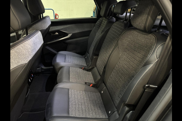 Peugeot 5008 1.2 Hybrid 136 pk Allure Automaat Navigatie Cruise control Climate control LED Camera Apple Carplay/ Android Auto