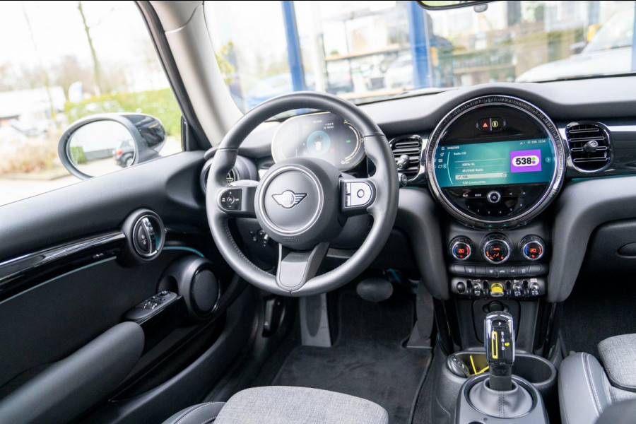 MINI Mini Electric Business Edition 33 kWh|Prijs rijklaar incl. 12 mnd garantie||Bluetooth NAV LMV Parkeersensoren achter Camera