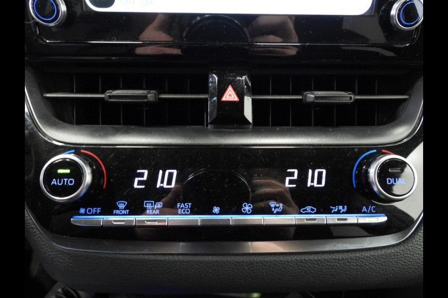 Toyota Corolla Touring Sports 1.8 Hybrid Comfort NAVI-APP/CAMERA/CLIMA/ADAPT.CRUISE/LED!