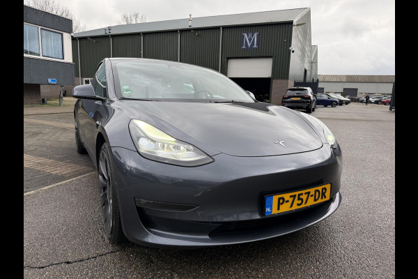 Tesla Model 3 Performance AWD 75 kWh SOH 96% | 20 INCH VELGEN ALS NIEUW | SUPER NETTE AUTO | FABRIEKSGARANTIE OP HOOGVOLTACCU EN AANDRIJFLIJN T/M 03-2030 |