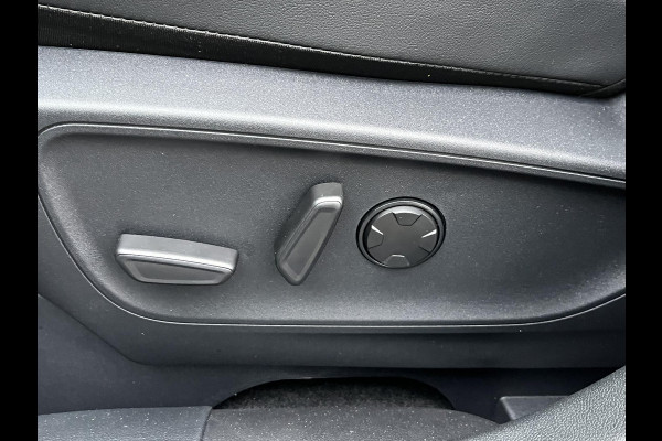 Ford Kuga 2.5 PHEV ST-Line X NIEUWE AUTO | FABRIEKSGARANTIE WINTERPACK | PANO | 360 CAMERA| ELEK. ACHTERKLEP| ACHTERBANK VERWARMD| STOEL + STUURVERWARMING| SUPER COMPLEET!