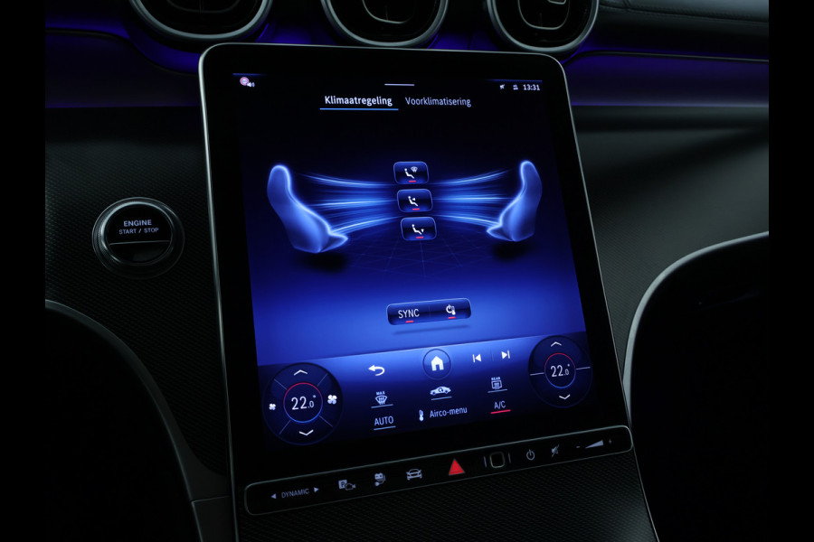 Mercedes-Benz GLC 300 e 4MATIC AMG Plug-In Hybride | AMG Line | Night Pakket | Panoramadak | Trekhaak | Inclusief 24 maanden MB Certified garantie voor Europa.