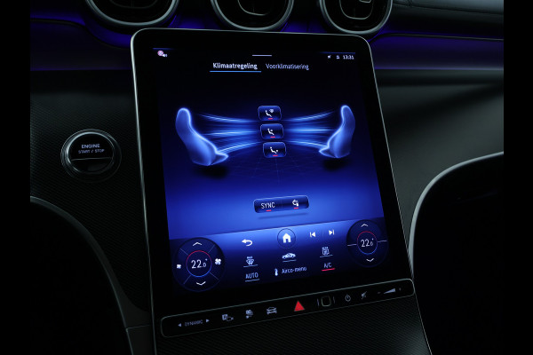 Mercedes-Benz GLC 300 e 4MATIC AMG Plug-In Hybride | AMG Line | Night Pakket | Panoramadak | Trekhaak | Inclusief 24 maanden MB Certified garantie voor Europa.