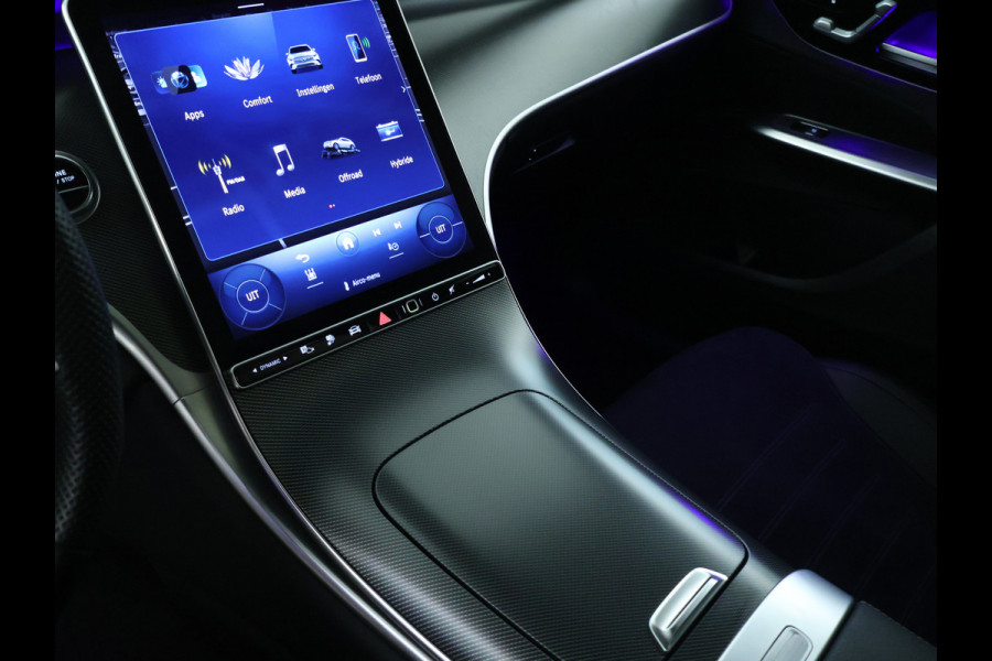 Mercedes-Benz GLC 300 e 4MATIC AMG Plug-In Hybride | AMG Line | Night Pakket | Panoramadak | Trekhaak | Inclusief 24 maanden MB Certified garantie voor Europa.