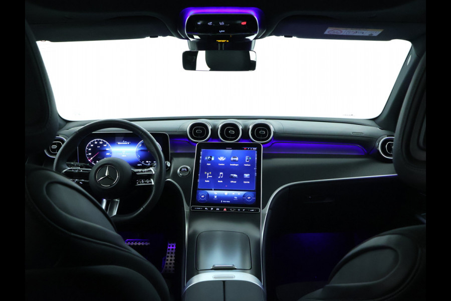 Mercedes-Benz GLC 300 e 4MATIC AMG Plug-In Hybride | AMG Line | Night Pakket | Panoramadak | Trekhaak | Inclusief 24 maanden MB Certified garantie voor Europa.