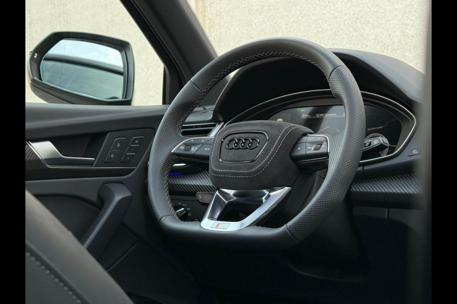 Audi Q5 50TFSI e 299PK Quattro Competition S Edition S-Line 1é Eig! Audi Exclusive|Pano|Luchtvering|S-Kuipstoelen|HD Matrix|Carbon