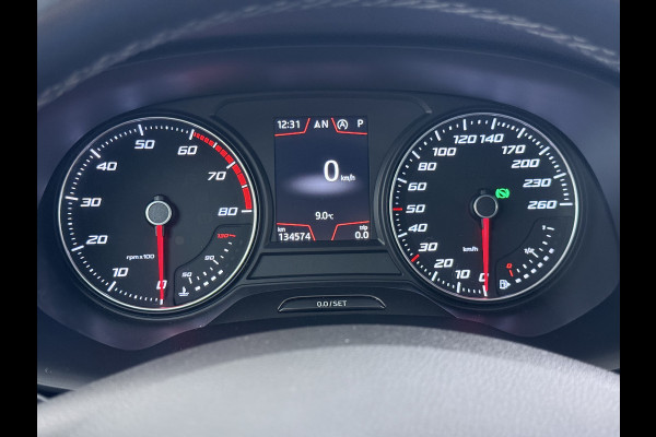 Seat Ateca 1.5TSI 150PK Automaat Trekhaak Navi Ecc Stoelverwarming Apple Carplay/Android Auto Cruise Control Pdc Style Business Intense Elek.Achterklep Lmv 17" Led Regen-/Lichtsensor Full Link DAB+ Bluetooth DSG 1.600KG Trekgewicht