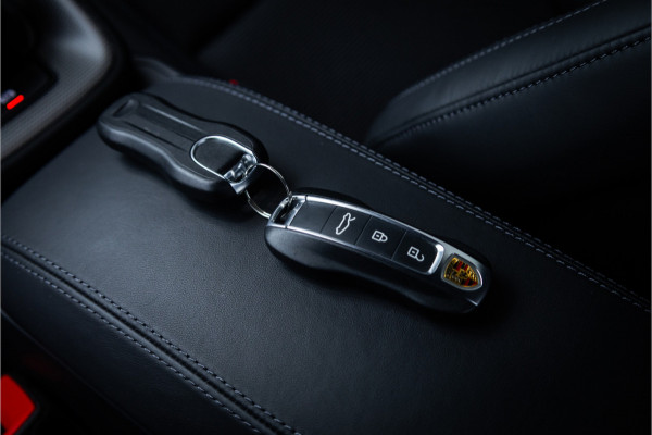 Porsche 911 4.0 GT3 Touring - Handgeschakeld | Sport Chrono + | Lift | Bose