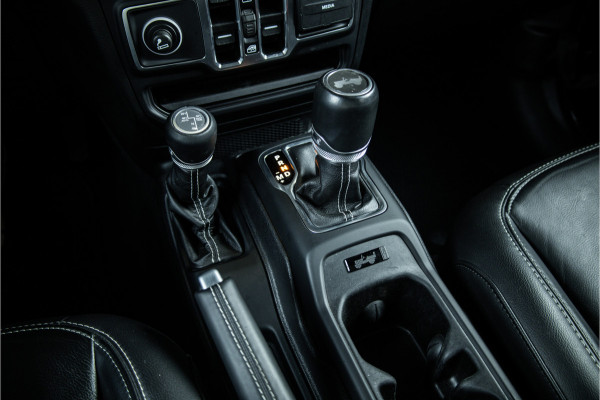 Jeep Wrangler Unlimited 4xe 380 Sahara - Camera | Stoel & Stuurverwarming | ACC | Leder