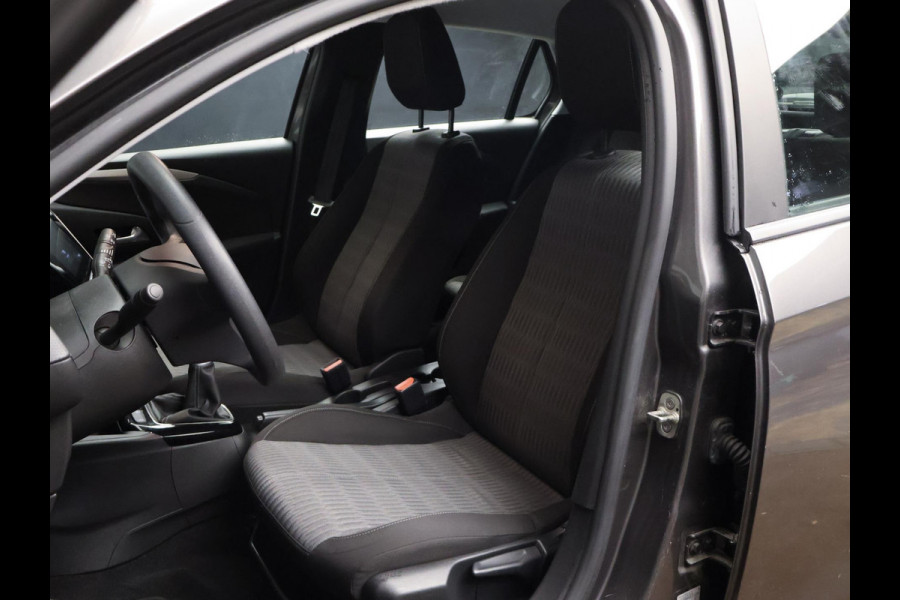 Opel Corsa 1.2 Edition Sport (APPLE CARPLAY,NAVI,PDC,CRUISE,LED,ELEKTRISCH PAKKET,LANE ASSIST,SPORTSTOELEN,NETTE STAAT)