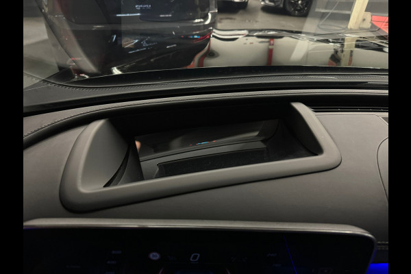 Mercedes-Benz C-Klasse 300 e AMG Pano|BTW|HuD|Burmester