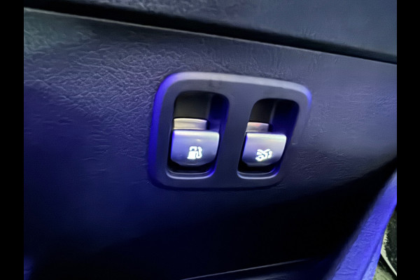 Mercedes-Benz C-Klasse 300 e AMG Pano|BTW|HuD|Burmester