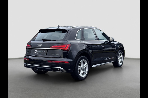 Audi Q5 50 TFSI e S-line | Trekhaak | Carplay | ACC | Stoelverwarming | Elektr. achterklep | DAB+ | LED