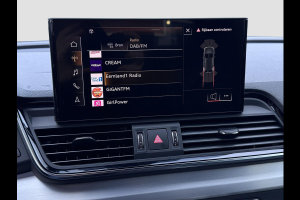 Audi Q5 50 TFSI e S-line | Trekhaak | Carplay | ACC | Stoelverwarming | Elektr. achterklep | DAB+ | LED