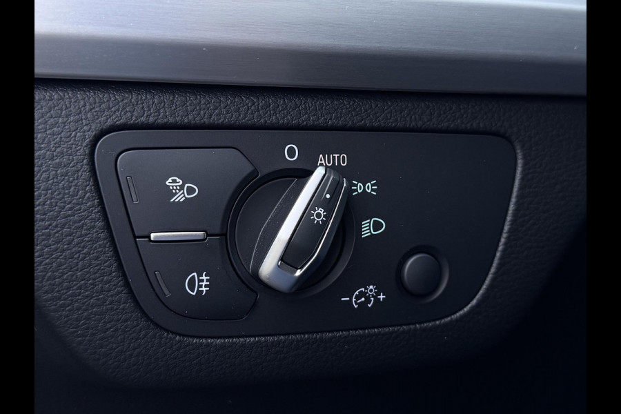 Audi Q5 50 TFSI e S-line | Trekhaak | Carplay | ACC | Stoelverwarming | Elektr. achterklep | DAB+ | LED