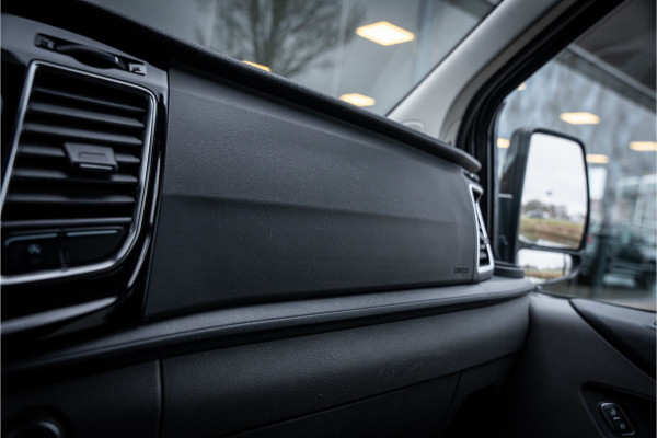 Ford Transit Custom 320 2.0 TDCI 185pk Aut. L2H1 Sport ** Dubbel Cabine ** Leer ** Trekhaak