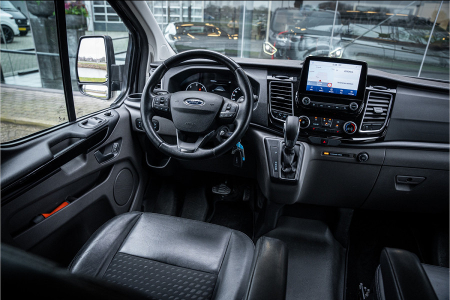 Ford Transit Custom 320 2.0 TDCI 185pk Aut. L2H1 Sport ** Dubbel Cabine ** Leer ** Trekhaak