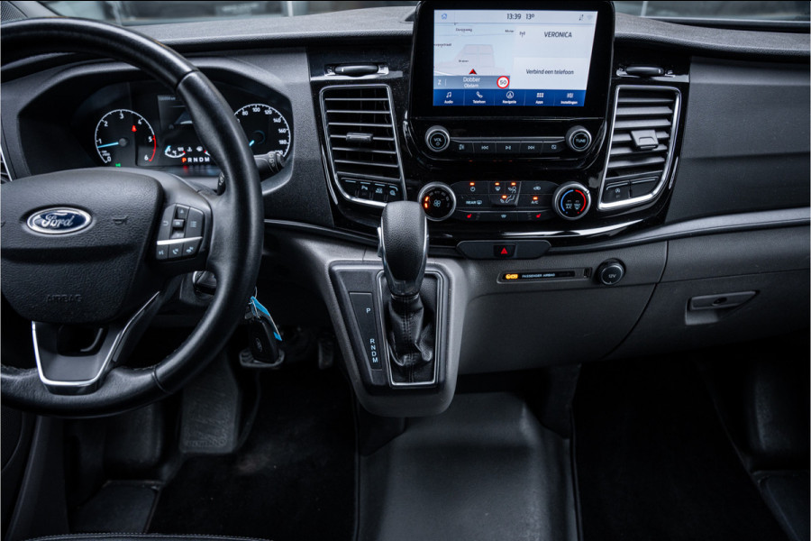 Ford Transit Custom 320 2.0 TDCI 185pk Aut. L2H1 Sport ** Dubbel Cabine ** Leer ** Trekhaak