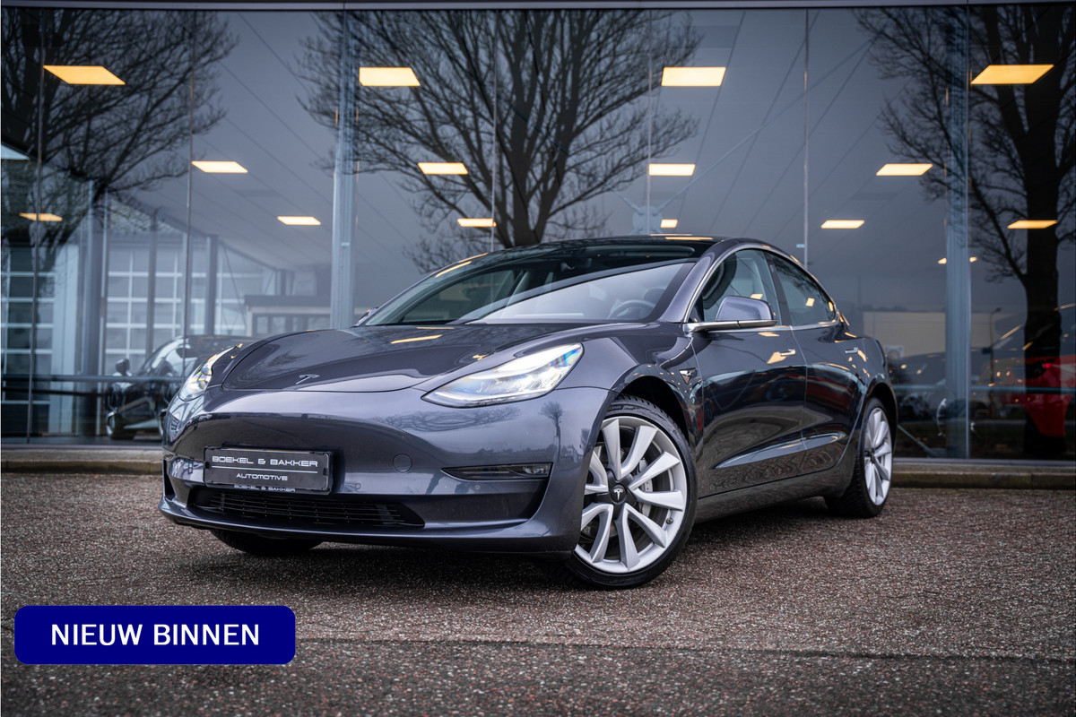 Tesla Model 3 Long Range AWD 75 kWh ** 19inch ** Autopilot