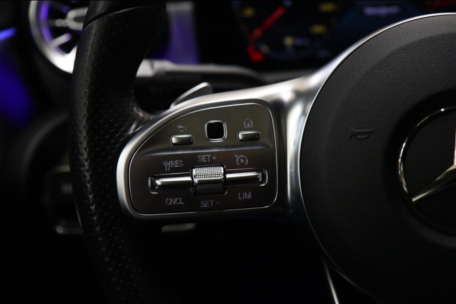 Mercedes-Benz A-Klasse 200 AMG NAP Pano/Carplay/Keyless/Memory/Sfeerver/VOL