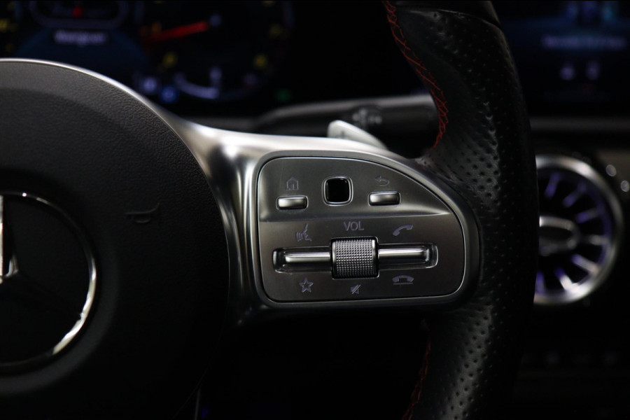 Mercedes-Benz A-Klasse 200 AMG NAP Pano/Carplay/Keyless/Memory/Sfeerver/VOL