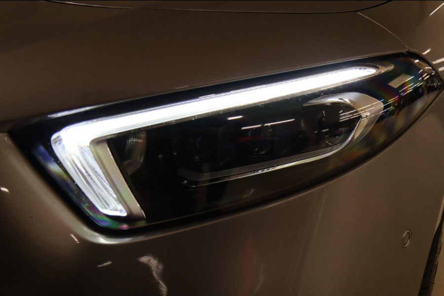 Mercedes-Benz A-Klasse 200 AMG NAP Pano/Carplay/Keyless/Memory/Sfeerver/VOL