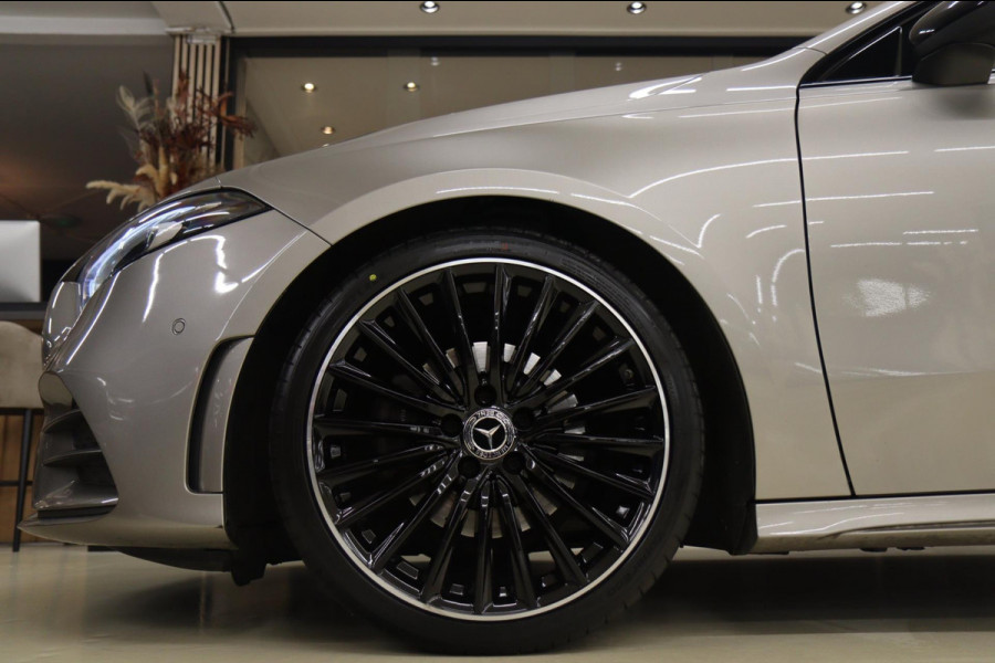 Mercedes-Benz A-Klasse 200 AMG NAP Pano/Carplay/Keyless/Memory/Sfeerver/VOL