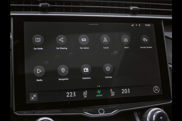 Lynk & Co 01 1.5 Black Edition Trekhaak|Panoramadak|360° Camera|ACC|Stoelverwarming|Navi|Carplay