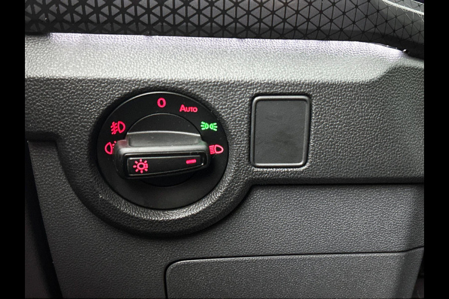 Volkswagen T-Cross 1.0 TSI AUTOM. AD-CRUISE | CAMERA | VIRTUAL