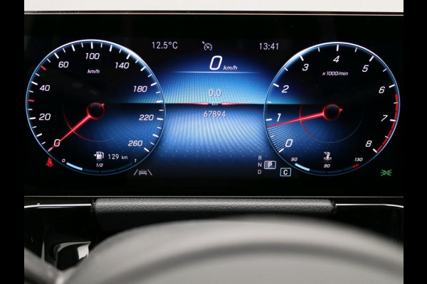 Mercedes-Benz B-Klasse 180 Business Solution Ledkoplampen | Achteruitrijcamera |  Stoelverwarming voor | Licht- en zicht pakket |  Inclusief 24 maanden Mercedes-Benz Certified garantie voor Europa.