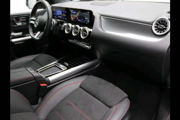 Mercedes-Benz B-Klasse 250 e Business Solution AMG AMG Line | Night Pakket | Panorama Schuif-Kanteldak | Memory Voorstoelen | Parkeerpakket met 360°-camera. Inclusief 24 maanden Mercedes-Benz Certified garantie voor Europa.