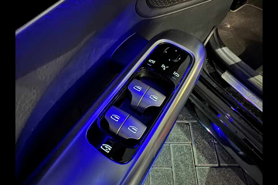 Mercedes-Benz C-Klasse 180 AMG Line Volleer|Night|Sfeer|NAP