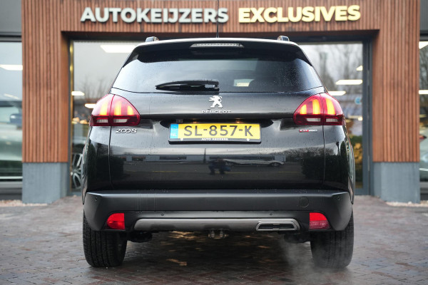 Peugeot 2008 1.2 PureTech GT-line Black on black Panoramadak Lederen bekleding