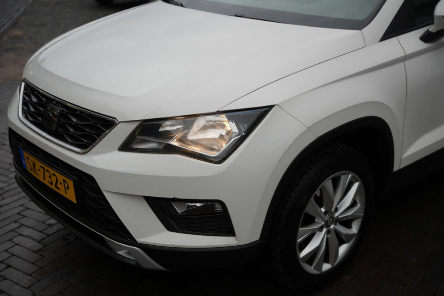 Seat Ateca 1.4 EcoTSI Style Ecc Navi LMV trekhaak camera cruise CarPlay