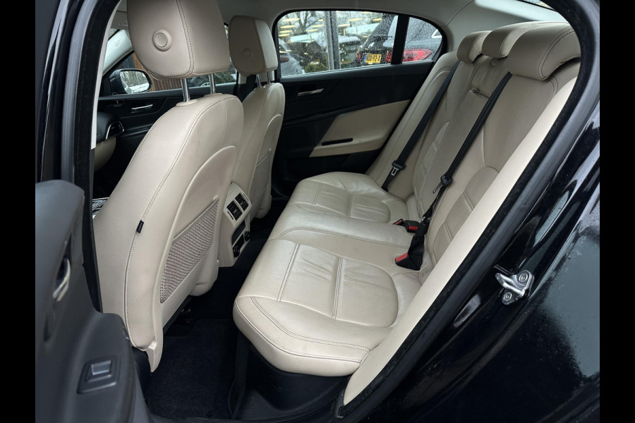 Jaguar XE 2.0 Prestige Pro Edition