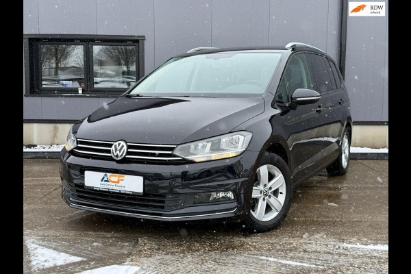 Volkswagen Touran 1.5 TSI Comfortline Business 7p NAVI - ACC - STOELVERW.