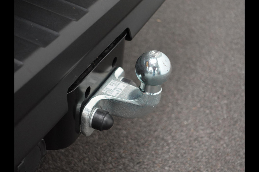 Renault Trafic 2.0 Blue dCi 150PK T30 L2H1 Advance Automaat Airco Bluetooth Cruise Parkeersensoren Navigatie Trekhaak