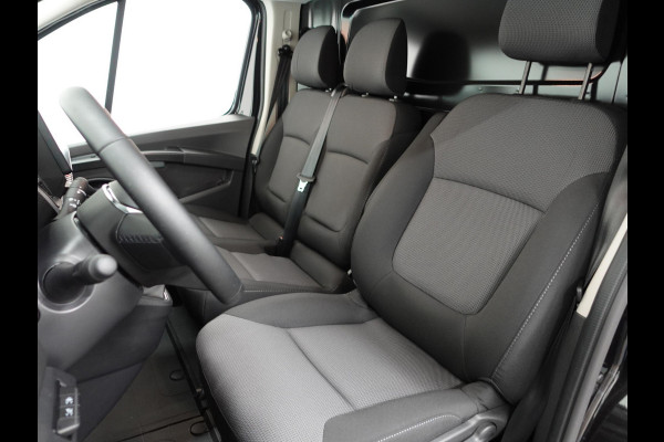 Renault Trafic 2.0 Blue dCi 150PK T30 L2H1 Advance Automaat Airco Bluetooth Cruise Parkeersensoren Navigatie Trekhaak