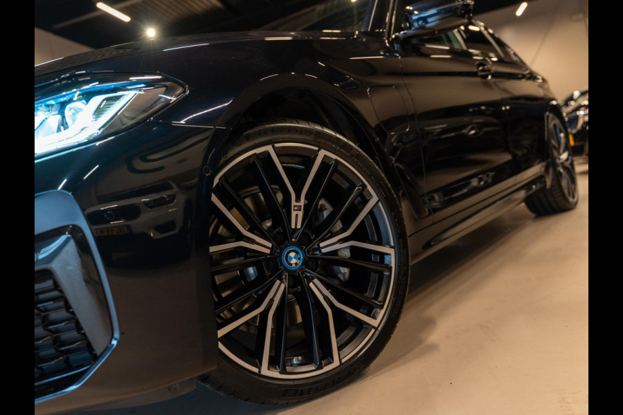 BMW 5 Serie 530e M-Pakket, Shadow Line, Laser Light, Pano, Virtual, Leder, 360 Cam, ACC, Ambiënte Light, PDC, Dealer Onderhouden