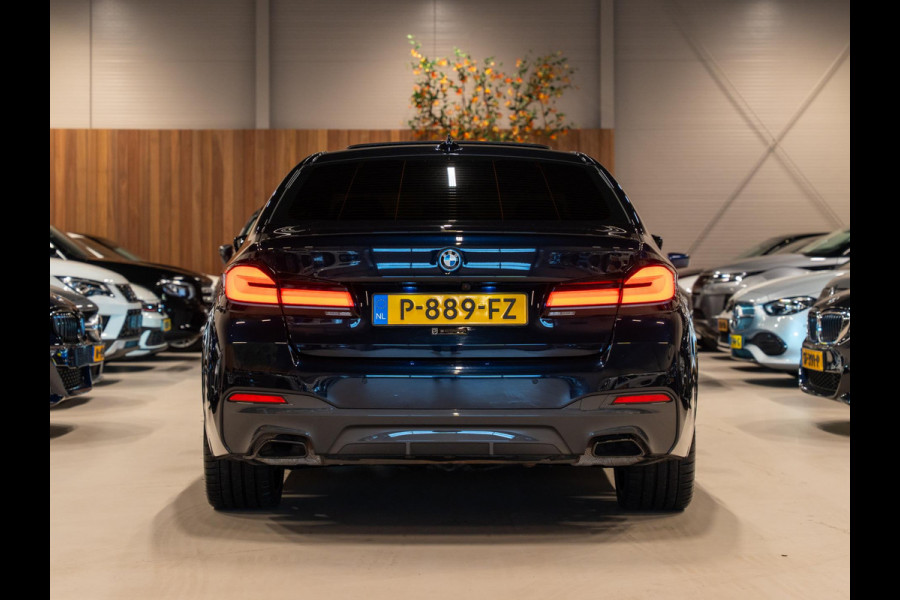 BMW 5 Serie 530e M-Pakket, Shadow Line, Laser Light, Pano, Virtual, Leder, 360 Cam, ACC, Ambiënte Light, PDC, Dealer Onderhouden
