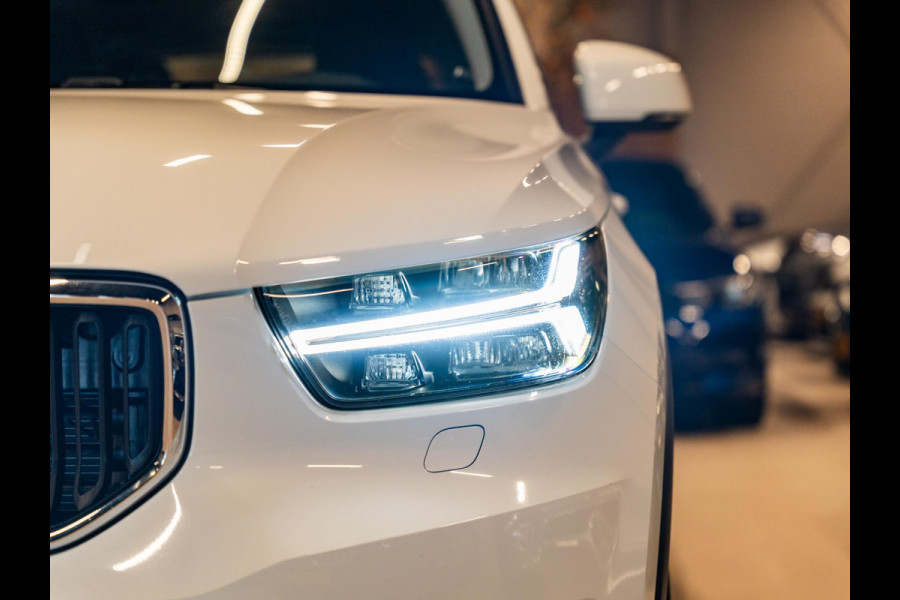 Volvo XC40 1.5 T3 163PK Momentum, Navi, Cruise, PDC, Clima, Voll Led, Bluetooth/Tel, Volledig Onderhouden