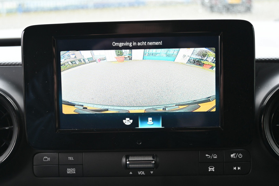 Mercedes-Benz Citan 110 CDI L2 Pro 3 Zitplaatsen, MBUX met camera