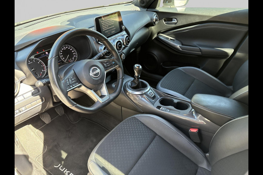 Nissan Juke 1.0 DIG-T N-Design | Half leder stof interieur | 360 graden camera | Navigatie |
