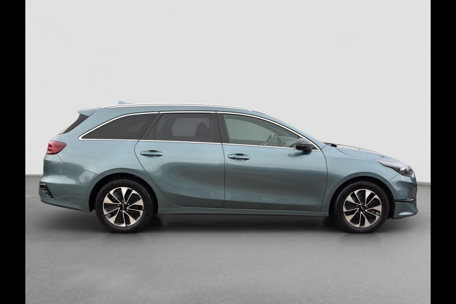 Kia Ceed Sportswagon 1.0 T-GDi MHEV Design Edition JBL | Stoel- en Stuurverwarming | Lane Assist | Dode Hoek Assistentie | Navi | Apple Carplay & Android Auto |