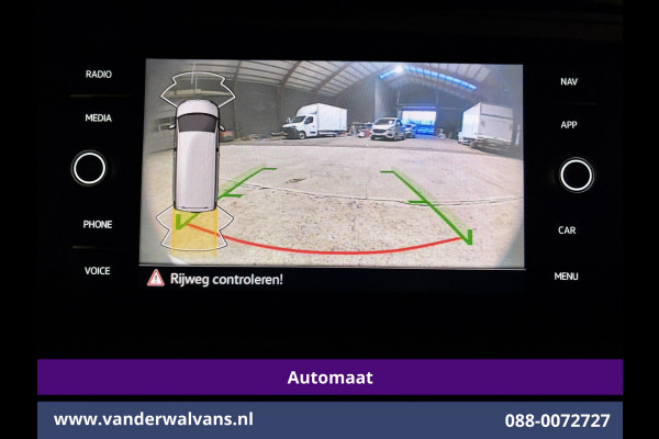 Volkswagen Transporter 2.0 TDI 150pk Automaat L1H1 Euro6 Airco | Navigatie | Camera | Cruisecontrol | Android Auto Parkeersensoren, Bijrijdersbank