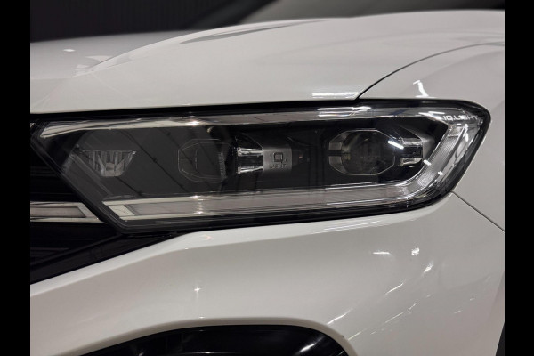 Volkswagen T-Roc 1.5 TSI 3X R-LINE | PANO | VIRTUAL | IQ LED | LANE ASS. | VOL!