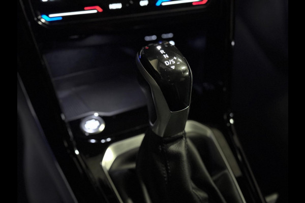 Volkswagen T-Roc 1.5 TSI 3X R-LINE | PANO | VIRTUAL | IQ LED | LANE ASS. | VOL!