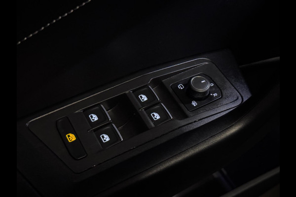 Volkswagen T-Roc 1.5 TSI 3X R-LINE | PANO | VIRTUAL | IQ LED | LANE ASS. | VOL!