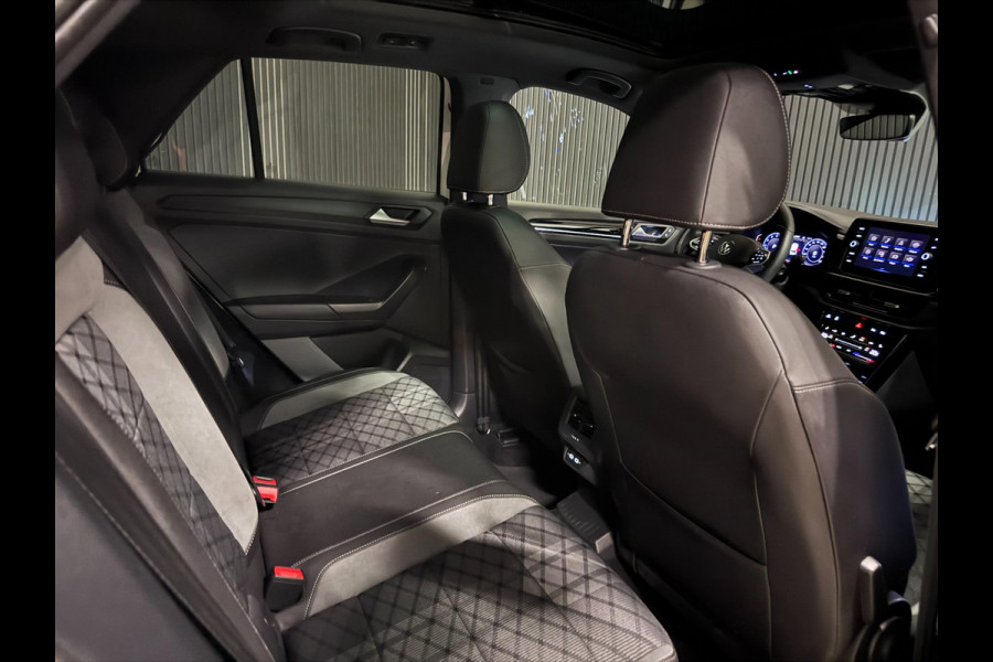 Volkswagen T-Roc 1.5 TSI 3X R-LINE | PANO | VIRTUAL | IQ LED | LANE ASS. | VOL!