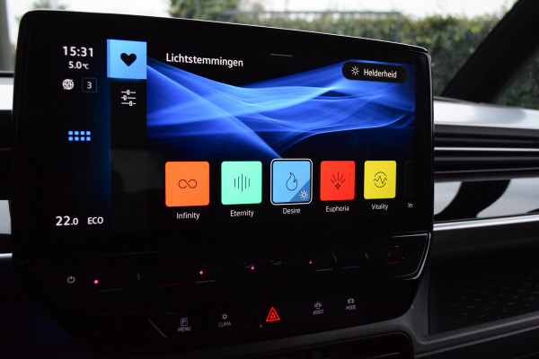 Volkswagen ID. Buzz Pro / Standkachel/ Virtual Cockpit/ Top View 360/ Adaptive Cruise Control/ 150kW (204PK)